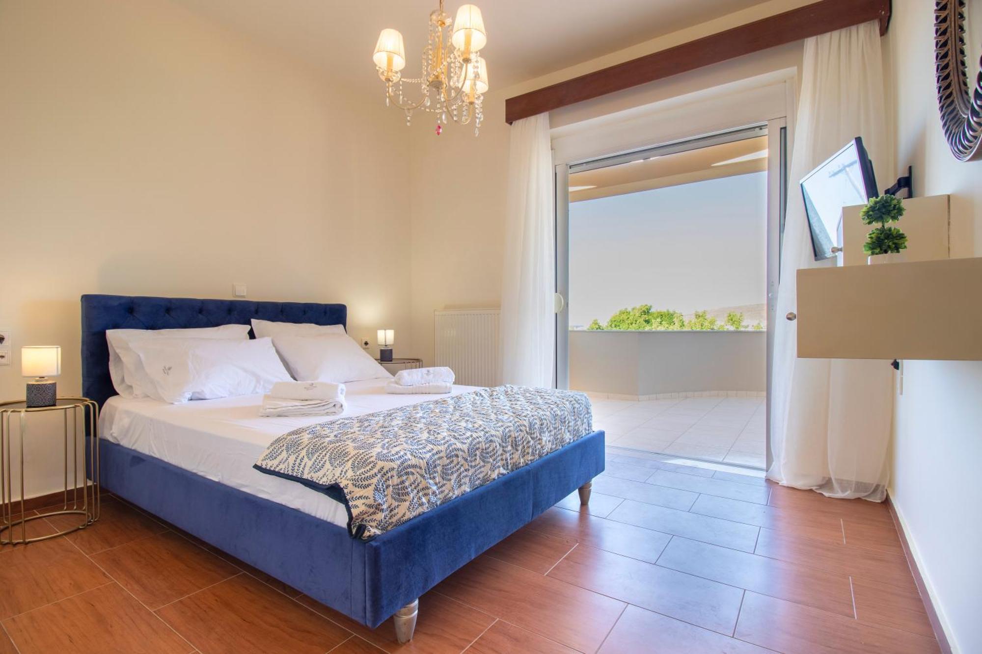 With Private Pool & Jaccuzi Close The Villa